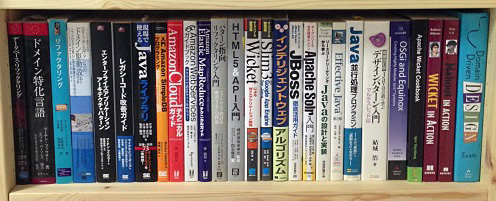 miyamoto-bookshelf2